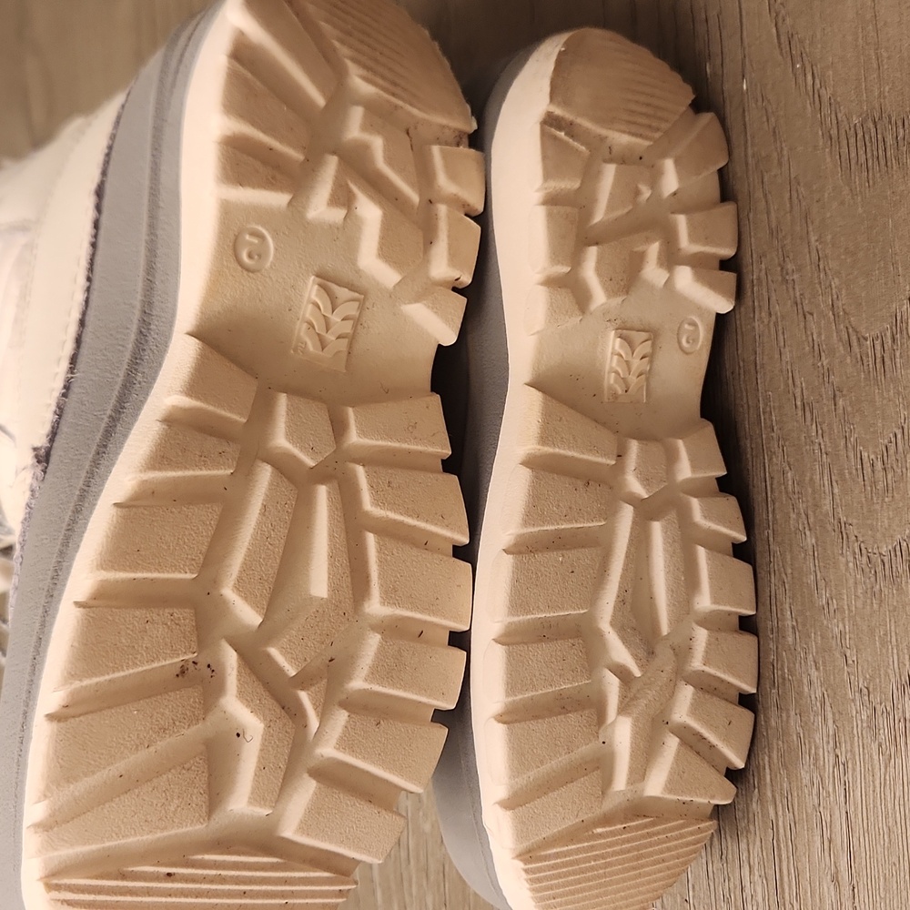 All In MotionKids' Skylar Waterproof Snow Boots - All In Motion™ Cream - Picture 7 of 7